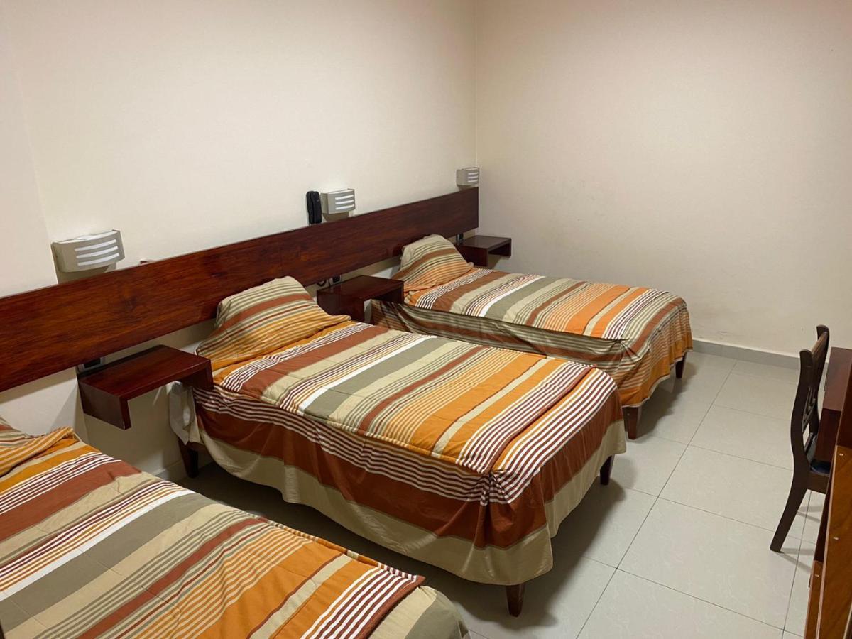 Tariri Hotel Pucallpa Kültér fotó