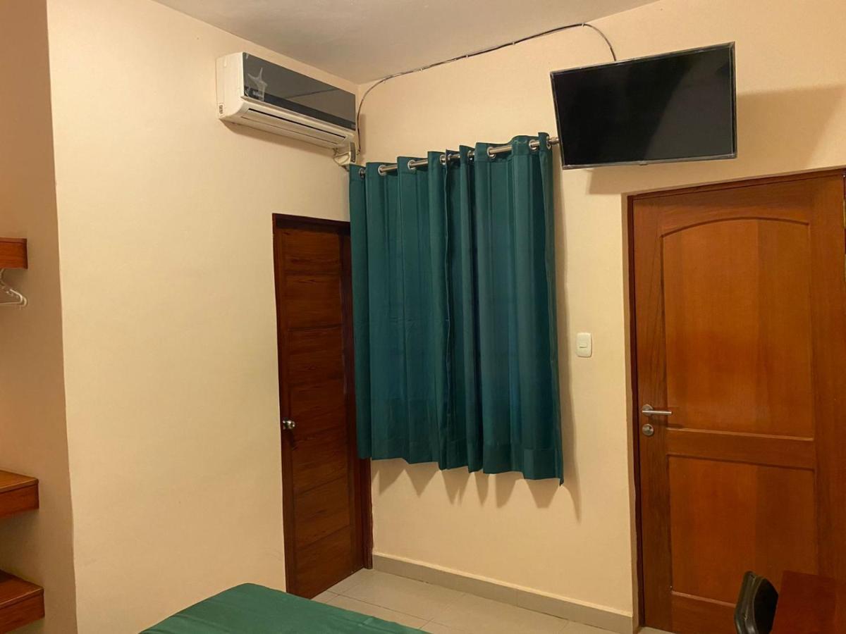 Tariri Hotel Pucallpa Kültér fotó