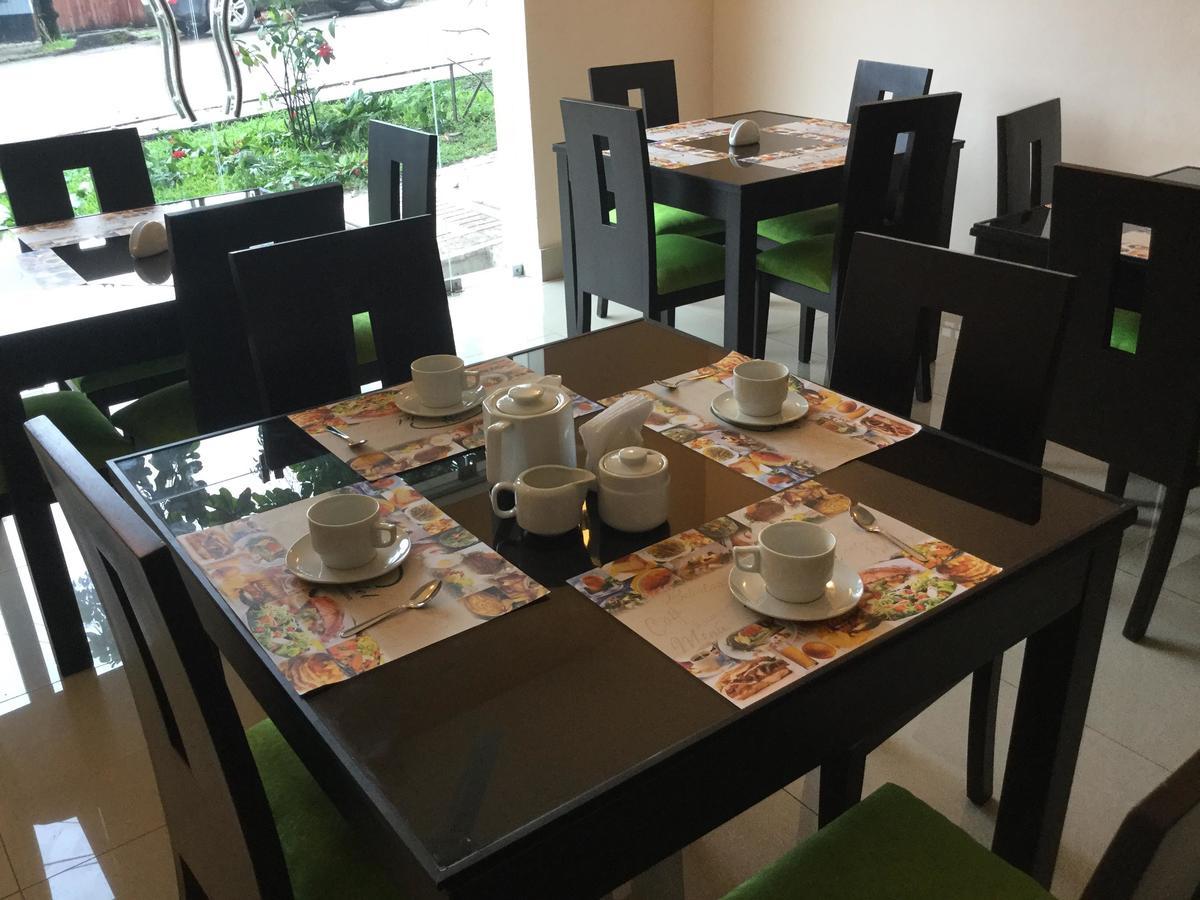 Tariri Hotel Pucallpa Kültér fotó