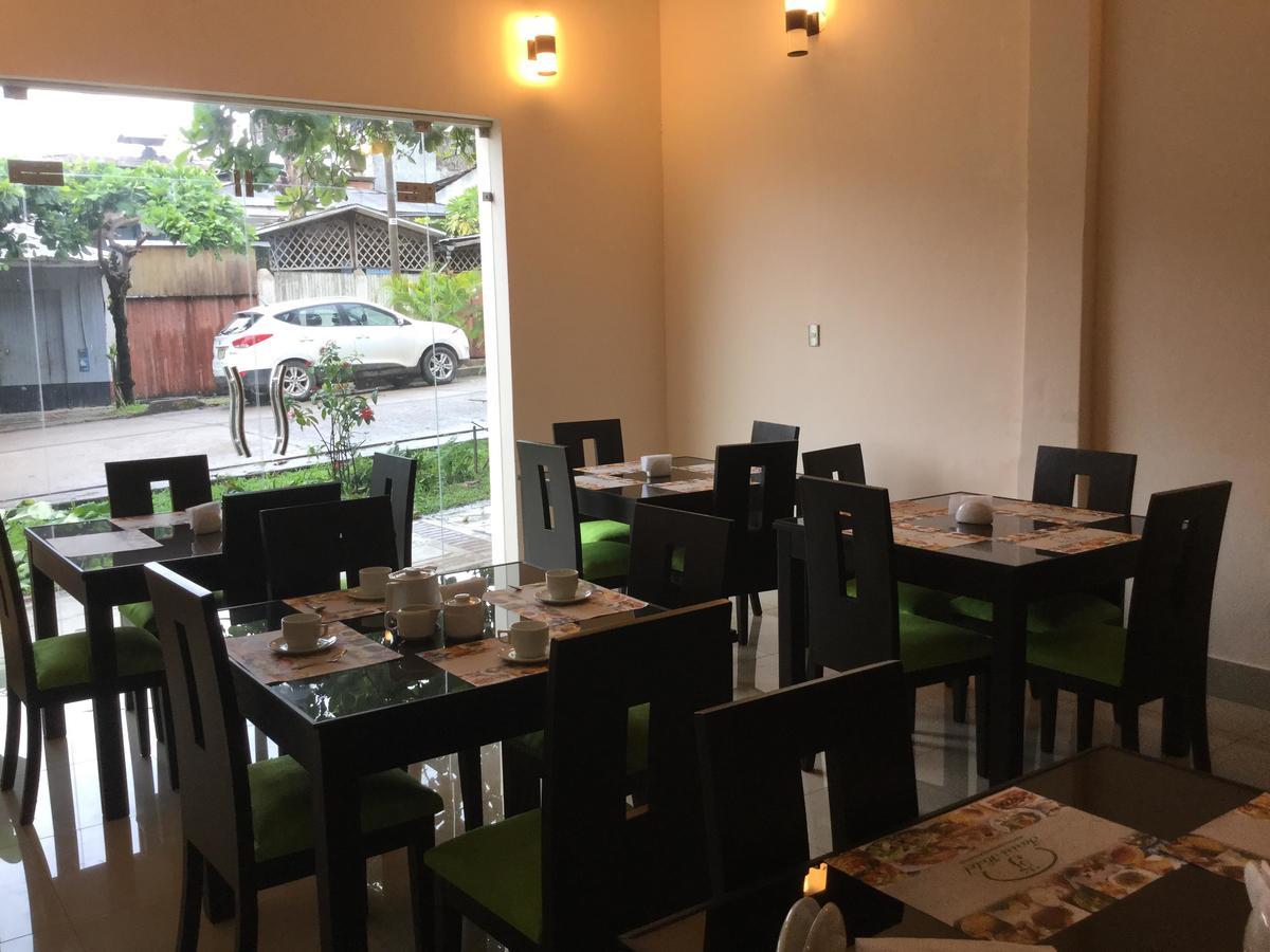 Tariri Hotel Pucallpa Kültér fotó